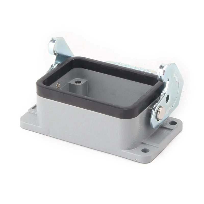 6 Pin AG raskeveokite pistikud